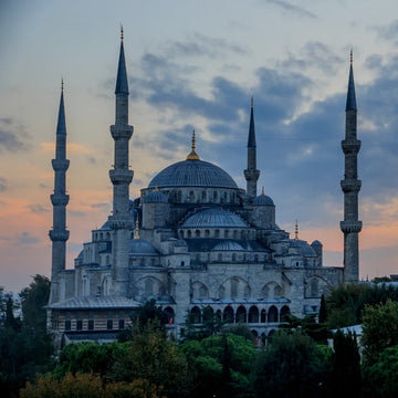 Sultan Altour