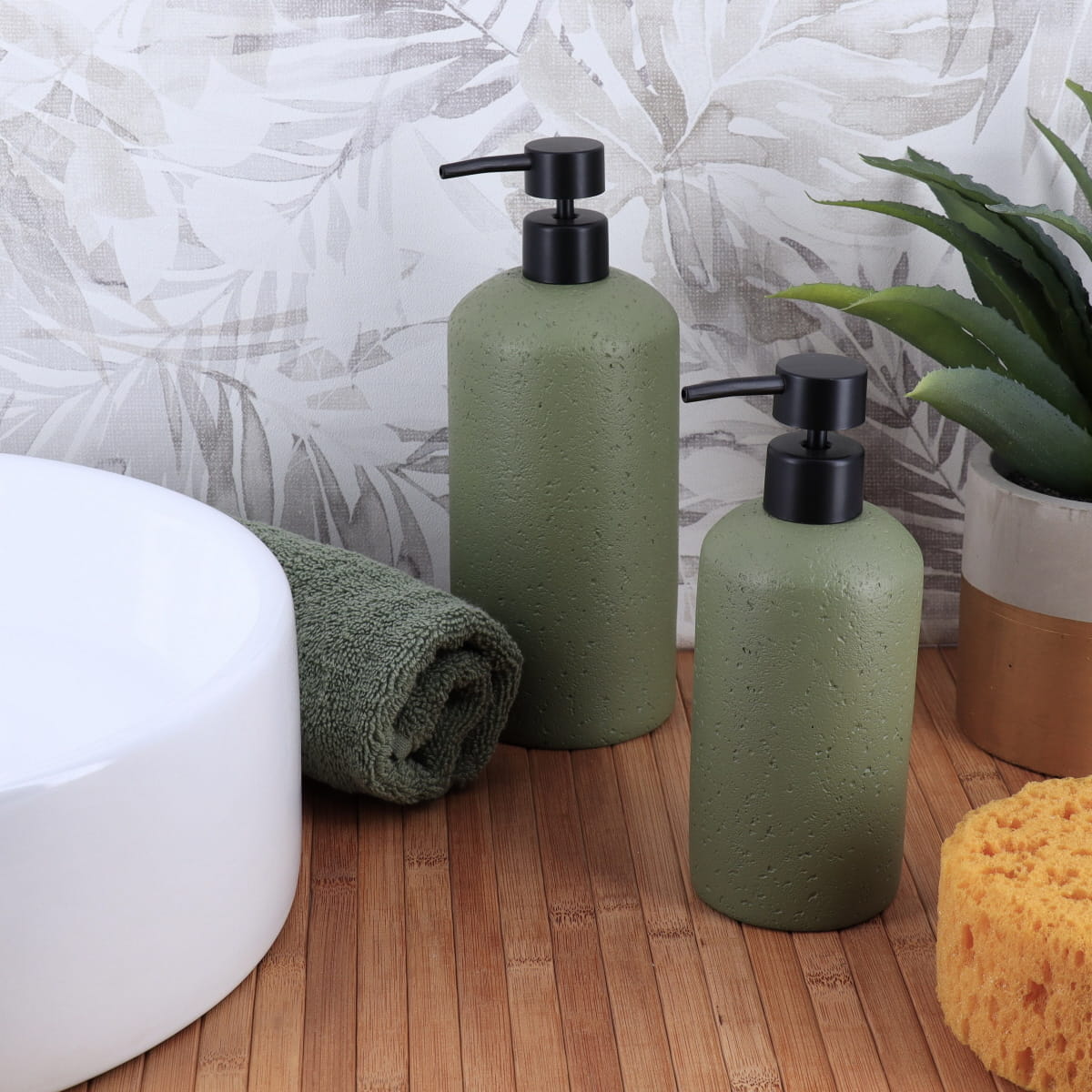 Stone effect polyresin soap dispenser 400 ml - Khaki 